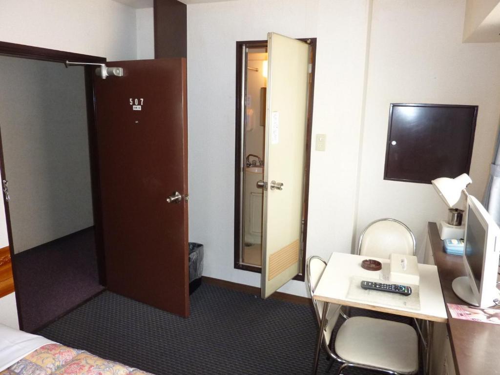 Otsuka City Hotel Tokio Buitenkant foto
